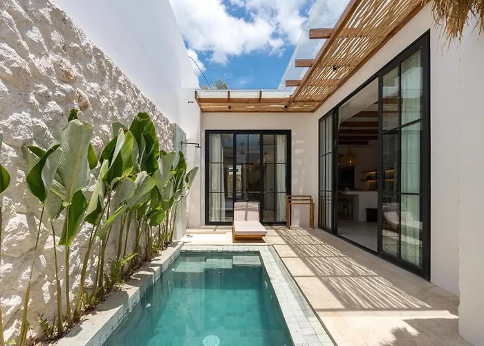 Mia - By Yolla Hospitality Villa *